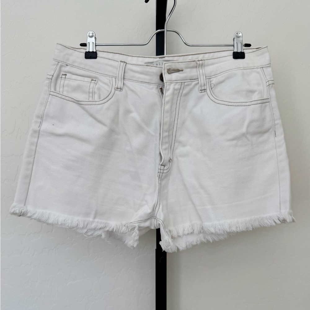 White Frayed Hem Women's Shorts Size L